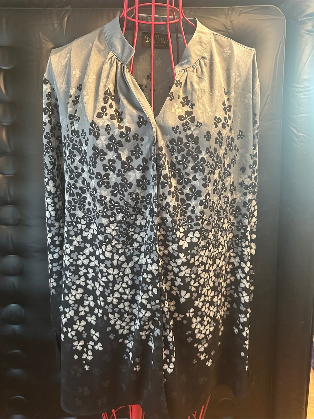 Black & Gray Floral Button-Up Blouse